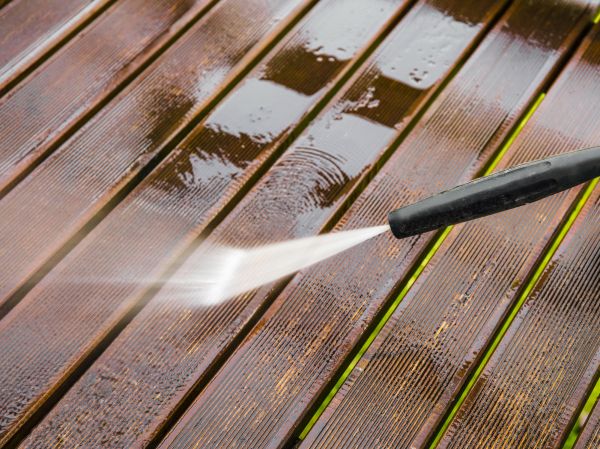 Cost of Deck Pressure Washing in Baton Rouge
