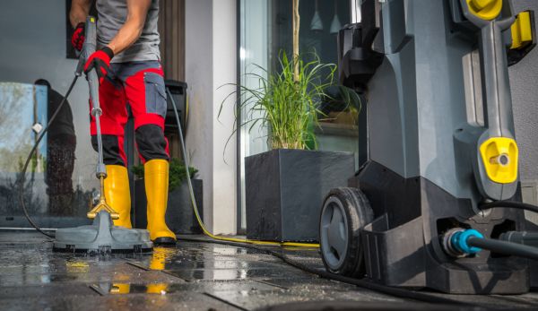 Commercial Pressure Cleaning in Baton Rouge